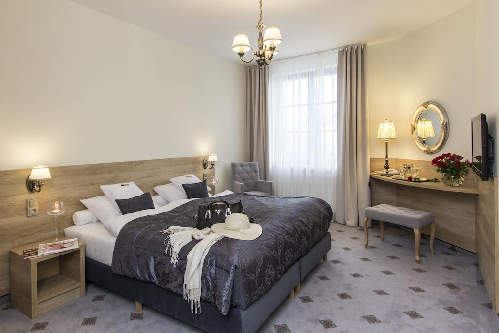 Hotel Notabene Świdnik Zimmer foto