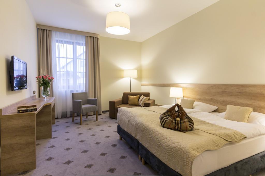 Hotel Notabene Świdnik Zimmer foto