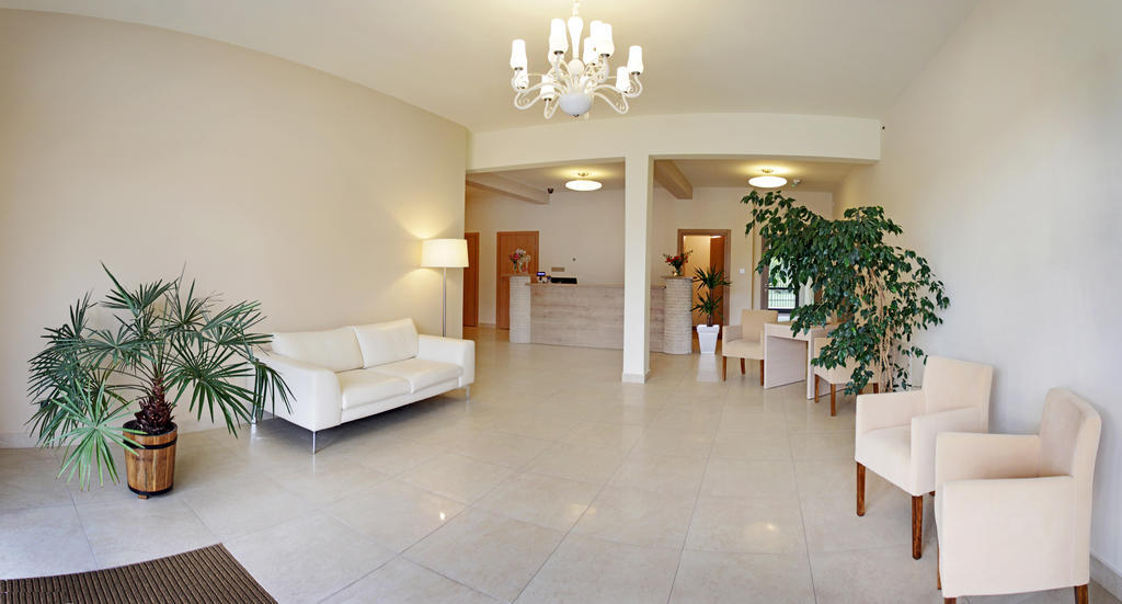Hotel Notabene Świdnik Exterior foto